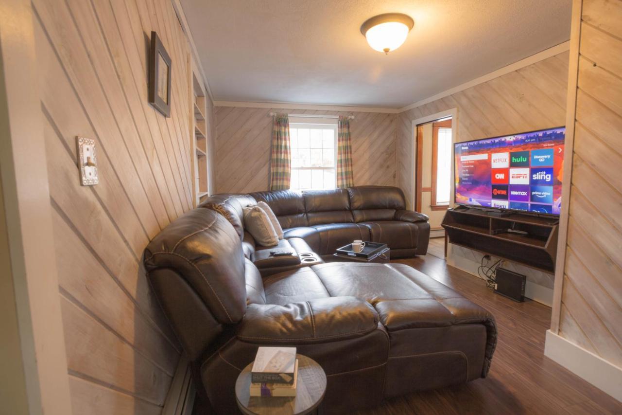 Sunnyside Home Near Sunday River, Black Mountain, Lakes And Hikes Rumford Bagian luar foto