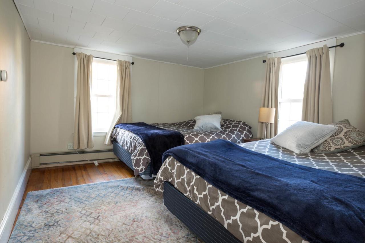 Sunnyside Home Near Sunday River, Black Mountain, Lakes And Hikes Rumford Bagian luar foto